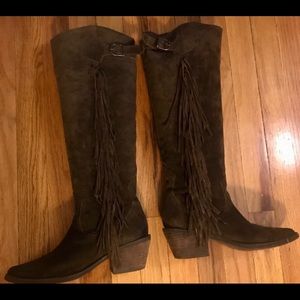 Carlos Santana Ladies Suede Fringed Boots